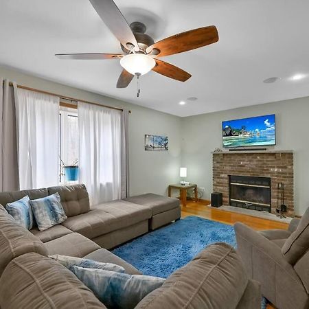 Poconos Peaceful Retreat - Families & Large Groups Villa Tobyhanna Bagian luar foto